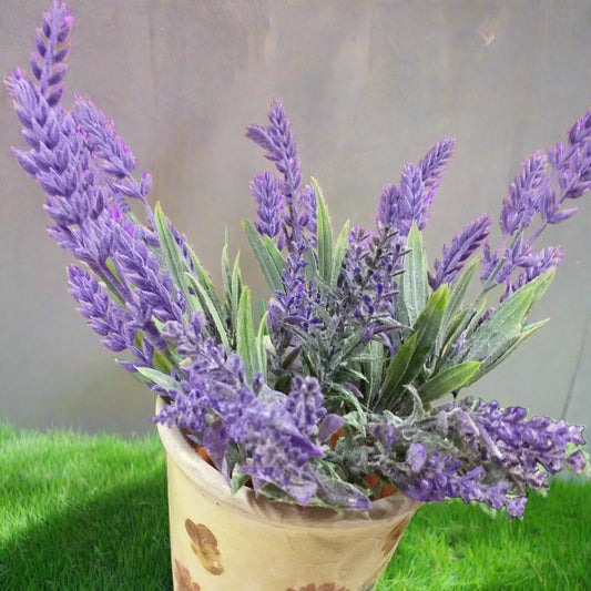 vaso composizione floreale piantina fiori lavanda finti artificiali mazzetto bouquet bomboniere uso decorazioni vetrine negozi allestimento matrimonio packaging