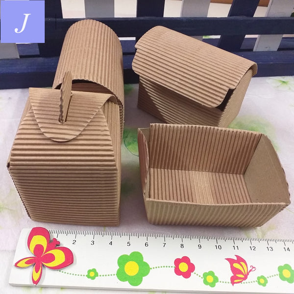 25 Cestini di Cartone Avana, scatoline aperte per confezioni, bomboniere, packaging regalo, cestino natalizio o pasquale MOD60 con 250 gr paglia in legno finissima 25 Cestini di Cartone Avana, scatoline aperte per confezioni, bomboniere, packaging regalo, cestino natalizio o pasquale MOD60 con 250 gr paglia in legno finissima