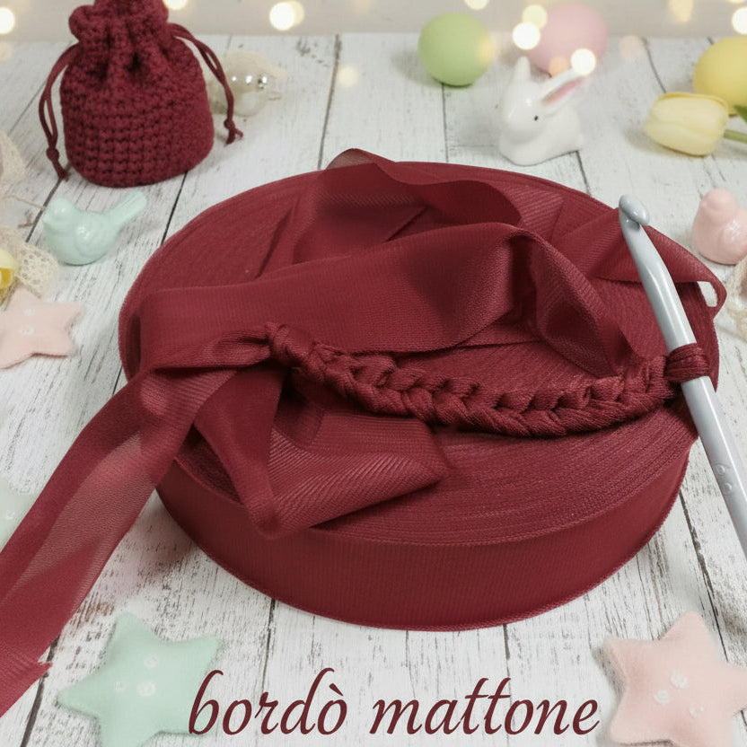 shop fettuccia bordò mattone maglina stafil jersey borse cestini tappeti uncinetto scaldacollo collane pochette clutch bags abbigliamento moda