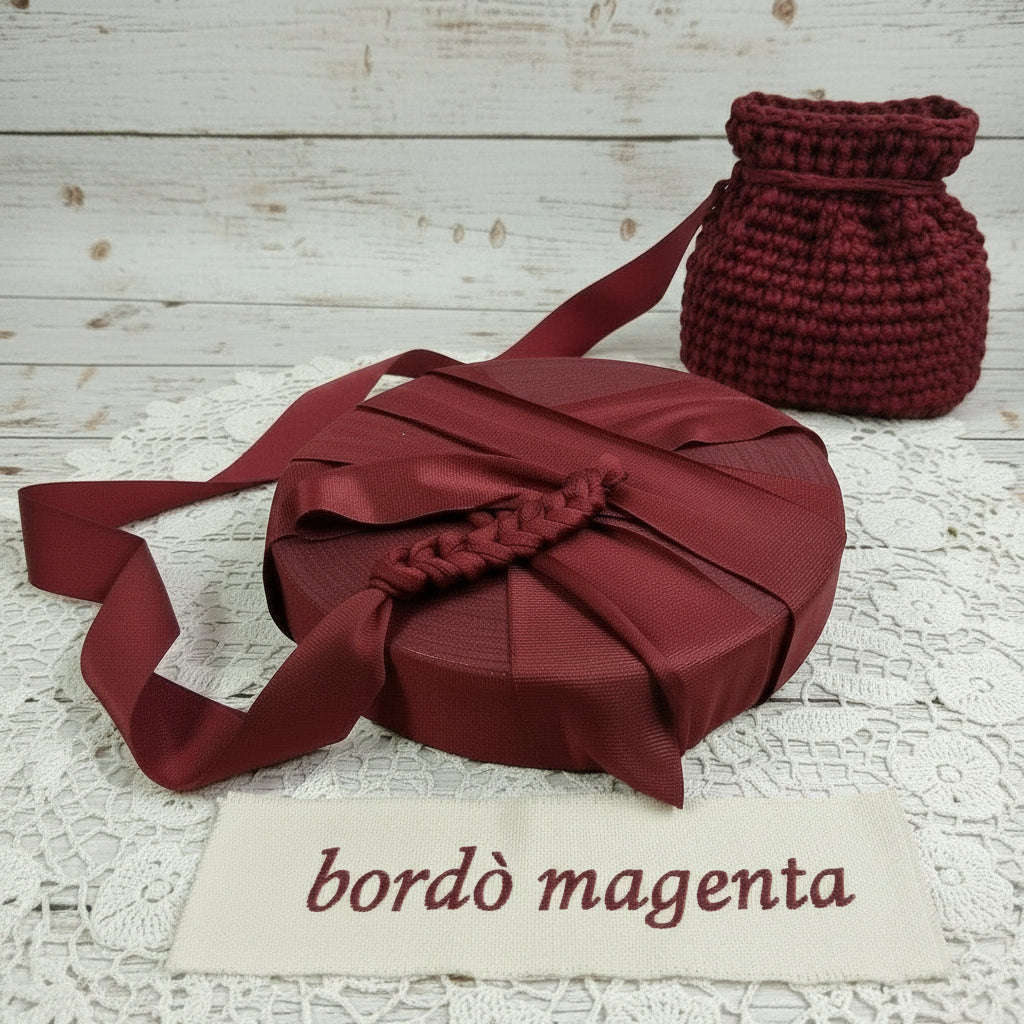 shop fettuccia bordò magenta maglina stafil jersey borse cestini tappeti uncinetto scaldacollo collane pochette clutch bags abbigliamento moda