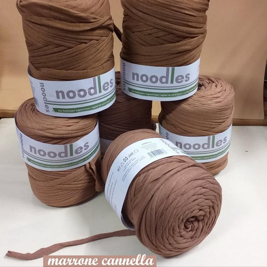 marrone cannella rotolo fettuccia uncinetto borse elastica cotone uso pochette clutch bags cestini culle neonati pelosetti abbigliamento inverno scaldacollo collane