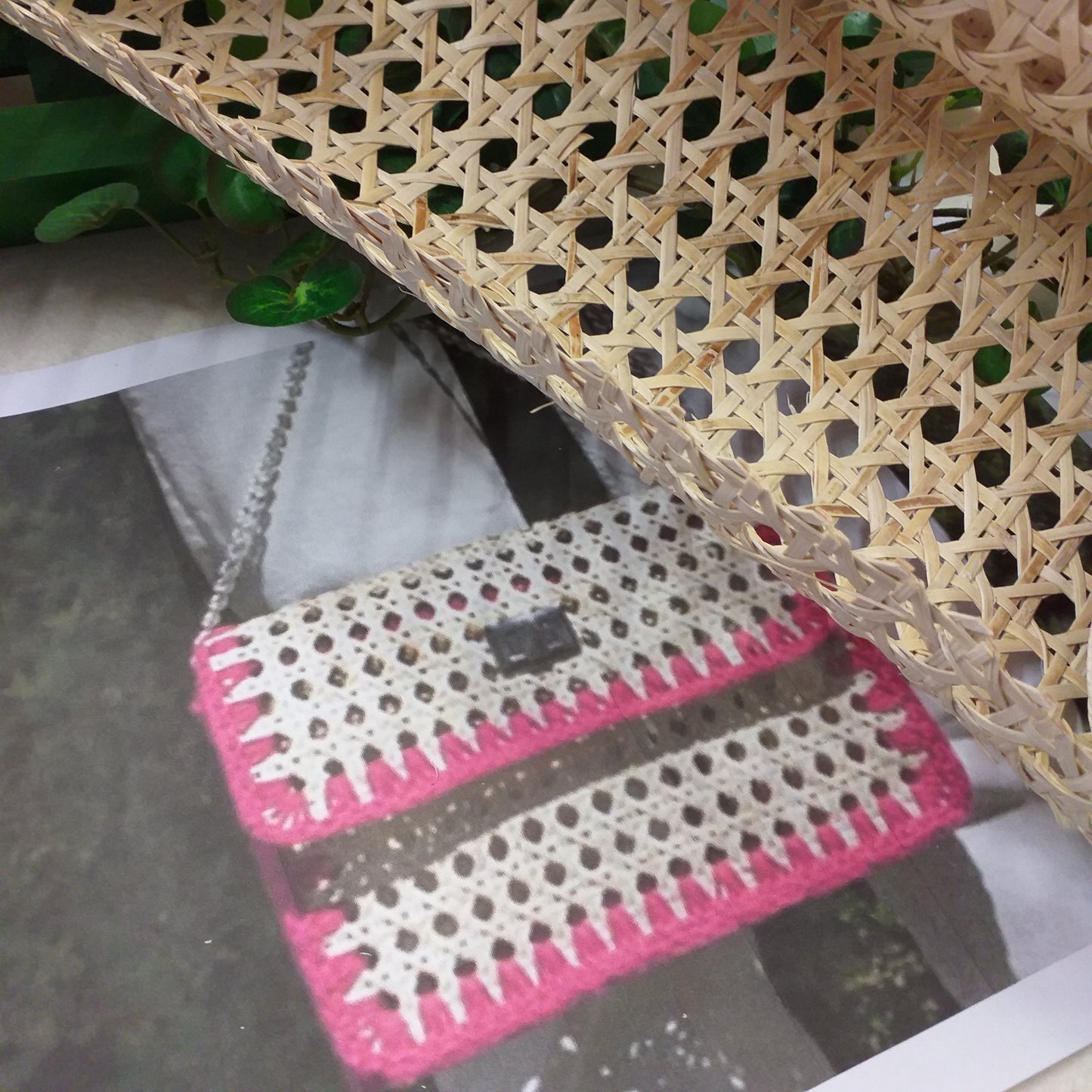 tessitura a rotolo rattan chiaro paglia di vienna per rivestire oggetti e borse uncinetto macramè