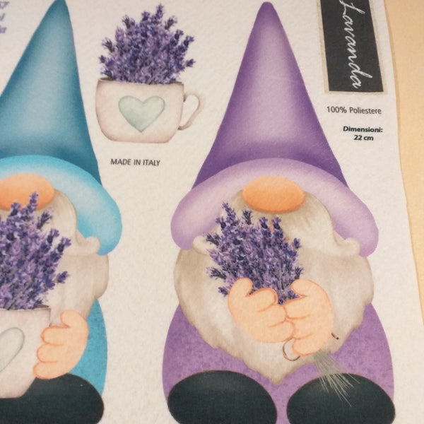 ps-098 pannello gnomi lavanda idee per creare pannolenci stampato pasquale elfetti rametti fiori lilla scritta hello lavender per decorazioni addobbi fai da te