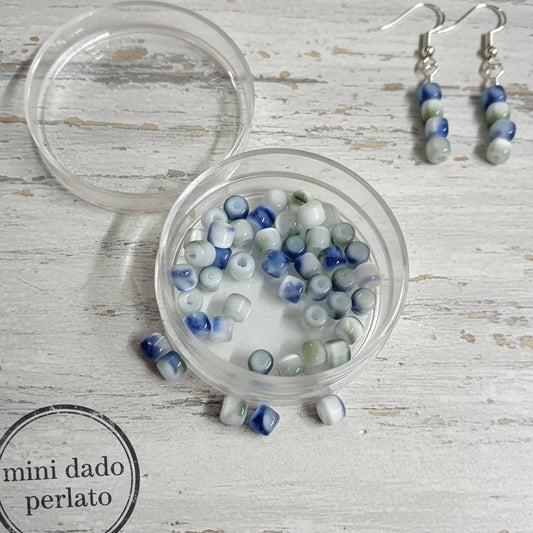mini dado blu verde perlato perle bigiotteria vetro mezzo cristallo cubetto perline bracciali collane