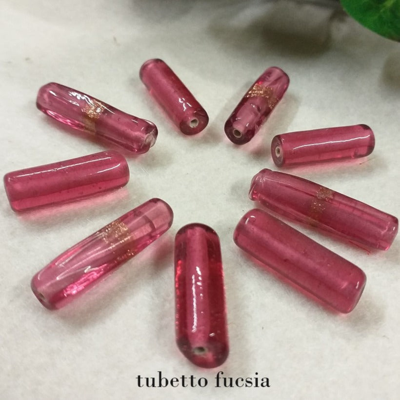 perline forma tubetto fucsia grandi con brillantini di avventurina perle vetro bigiotteria stile veneziano murano a lume