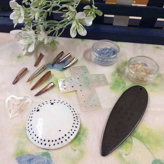Croce perline conchiglia ciondoli etnici stile madreperla rametti e charms per bijoux di bigiotteria collane di perle maschili