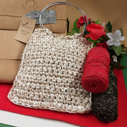 nero e rosso lurex Borsa Marzia fatta a mano in Italia uncinetto crochet bag pochette di corda cotone green macramè cordino manici cerchio metallo colore argento uso borsetta da giorno sera elegante cerimonia
