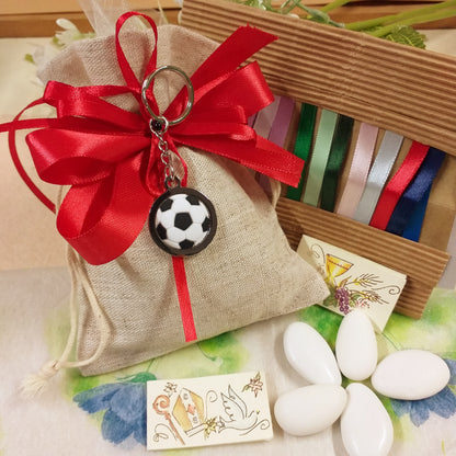 coccarda rossa souvenir ciondolo portachiavi pallone di calcio anello catenella ricordino gadget confezionato sacchetto confetti rustico bomboniera bigliettini Comunione Cresima