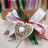 bianco rosso verde italiani bomboniera bustina portaconfetti avana kraft beige confezionata confetti portachiavi cuore legno gessetto moschettone cordino cerato