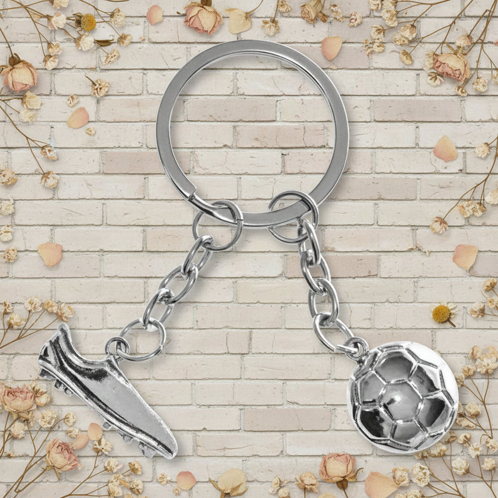 portachiavi di metallo scarpetta e pallone da calcio da confezionare come bomboniera segnaposto prima comunione santa cresima 18° compleanno laurea