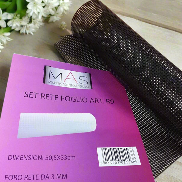 canovaccio foglio 50.5 x 33 cm quadratino rete 3 mm plastica canvas nera indurente per borse uncinetto o mezzo punto croce come pochette borsellini shopper telaio per lavori di tessitura