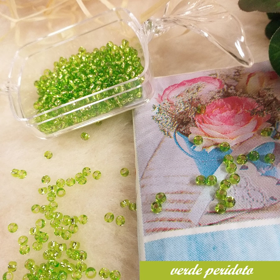 verde peridoto perline argentate di conteria rocailles beads boemia uso creazione foglie di fiori veneziani bonsai alberelli piantine primavera pasqua autunno natale abete