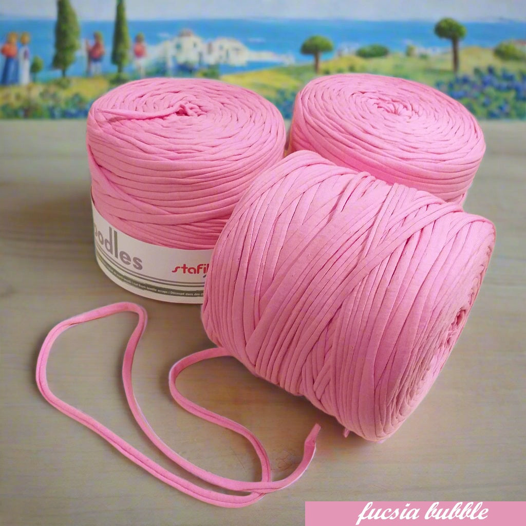 fucsia bubble fettuccia cotone elastico stafil Noodles per borse uncinetto estive pochette clutch bags abbigliamento moda sportina borsina cestini bimbi pelosetti cucce culle