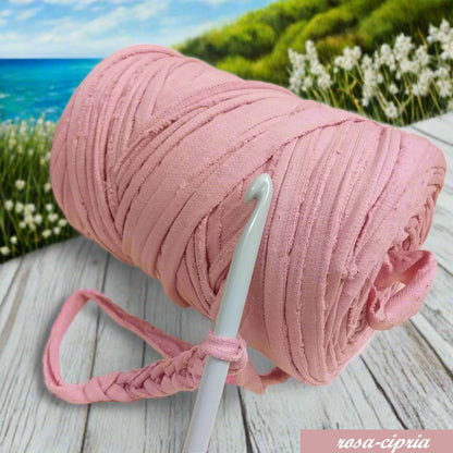 rosa cipria fettuccia elastica cotone per uncinetto stretch gomitoli uso cestini fiori handmade crochet cucito creativo t-shirt yarn zainetto borse clutch bags primavera estate abbigliamento moda mare sacca spiaggia piscina pochette