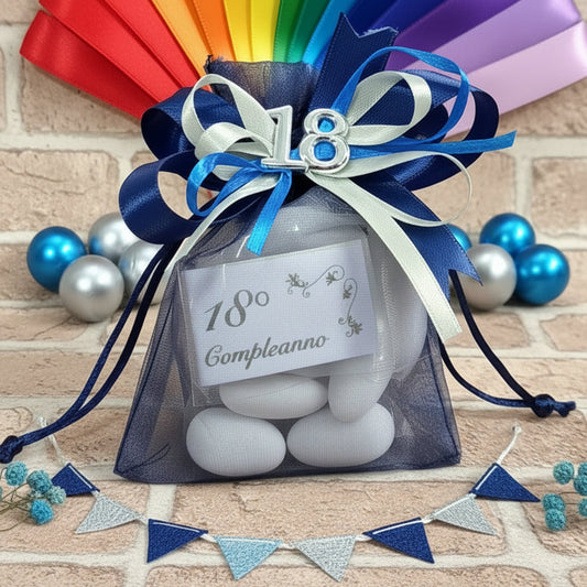 scelta colori e 18 anni sacchetti confetti confezionati per bomboniere diciottesimo compleanno blu argento ragazzo o ragazza originali idee per allestimento con fiori secchi bandierine palloncini