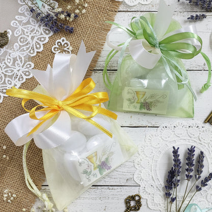 bianco giallo verde chiaro bomboniere assortite colori bustine organza sacchetti portaconfetti colorati confezionati 5 confetti italiani bigliettino matrimonio anniversario nozze compleanno cresima comunione battesimo