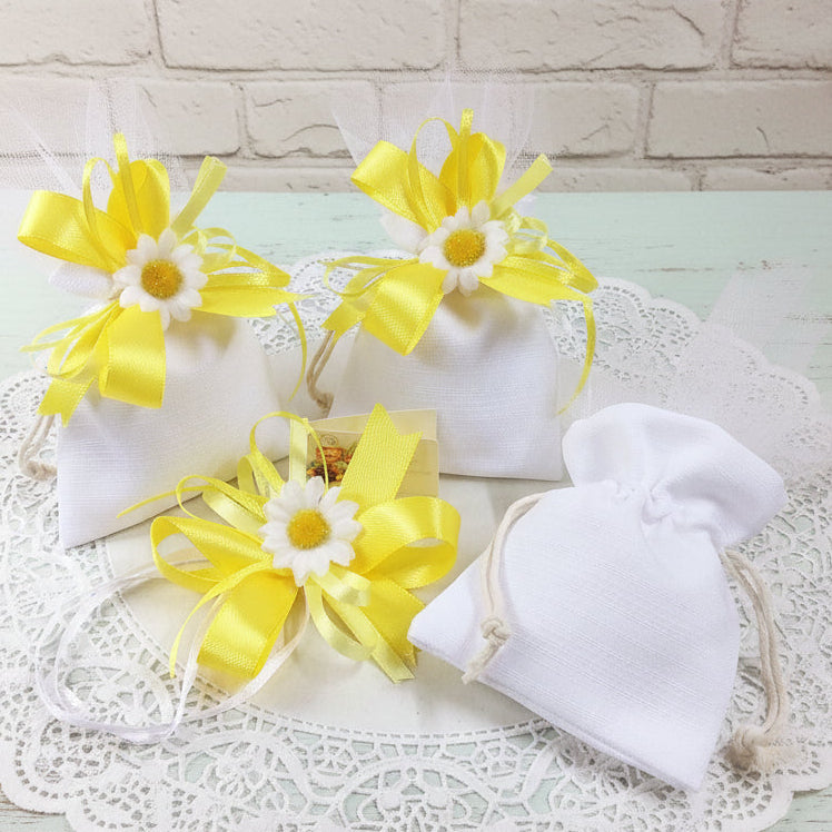 kit sacchettini bianchi bomboniere margherite fiori decorazioni per fai da te senza confetti matrimonio Battesimo Prima Comunione Santa Cresima