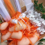 allestimento bianco arancione bustina organza di sacchetti portaconfetti kit fai da te da confezionare con 5 confetti bigliettino per nozze anniversario matrimonio compleanno comunione cresima