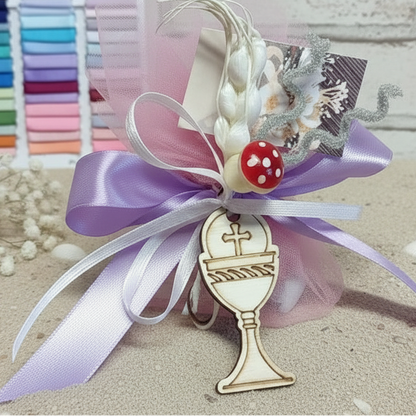 rosa lilla sacchetto confetti bambina femminuccia comunione cresima bomboniera con calice legno green shabby mazzolino funghetto spiga nebbiolina bigliettino