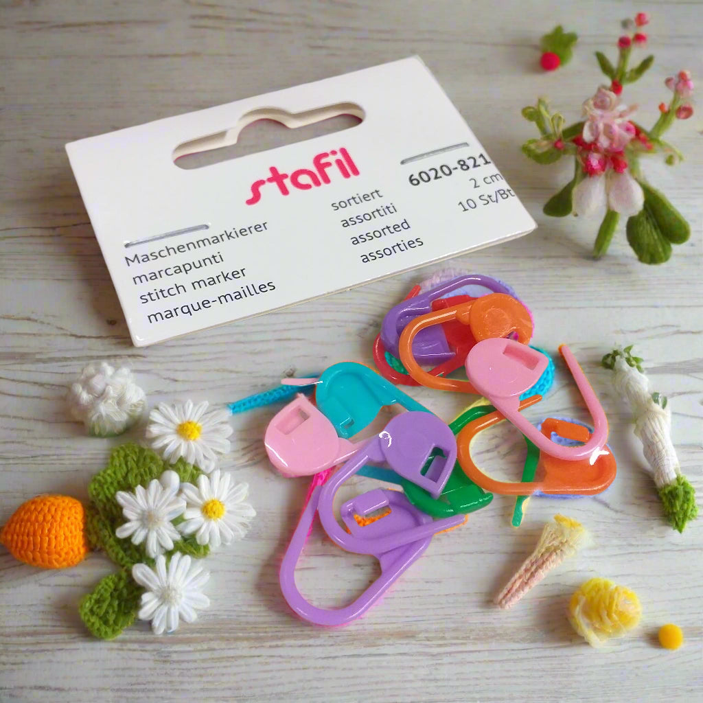 Marque-mailles, stitch marker, marcapunti Maschenmarkierer assortiti colorati 6020-821 segnapunti plastica 2 cm 10 pezzi per bustina, conta giri per lavori a maglia e uncinetto