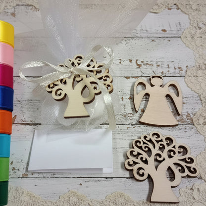 bianco cerimonia sacchetto di tulle bomboniere battesimo nascita babayshower comunione cresima matrimonio entro 1 euro con ciondoli angioletto angelo stilizzato albero della vita in legno shabby chic bigliettino