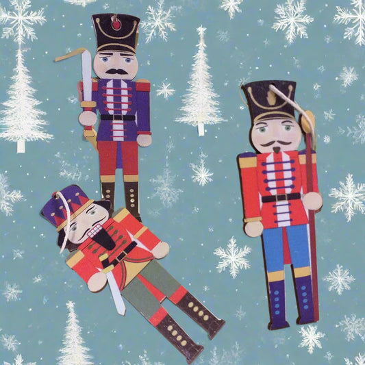 statuette legno decorazioni natalizie soldatino schiaccianoci per fioristi composizioni fiori addobbi albero Natale confezioni pacco regalo vetrinistica packaging