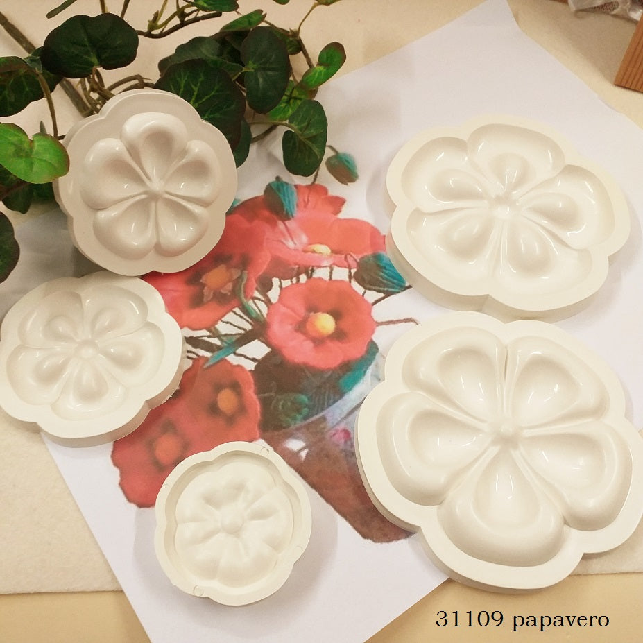 fiorellini di papavero estivi rossi formine stampi per fiori di gomma crepla fommy carta eva fare composizioni floreali con carta termomodellabile brillantinata eva foam mousse centrotavola allestimento