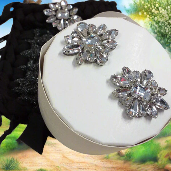 cristalli strass fiori ovali applicazioni termoadesive per borse scarpe abbigliamento cerimonia sandali pochette clutch bags da stirare con il ferro da stiro