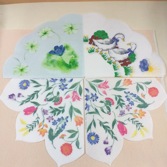 mughetti genzianelle blu papere pasquali fiorellini di campo e da giardino colorati tema fiori decoupage tovaglioli carta di riso in offerta