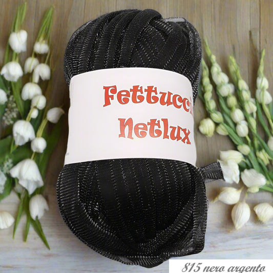 nero argento fettuccia Netlux filato di tulle glitter per borse uncinetto cappelli copricostume maglie estivo abbigliamento moda mare spiaggia piscina shopper clutch bags colori fashion