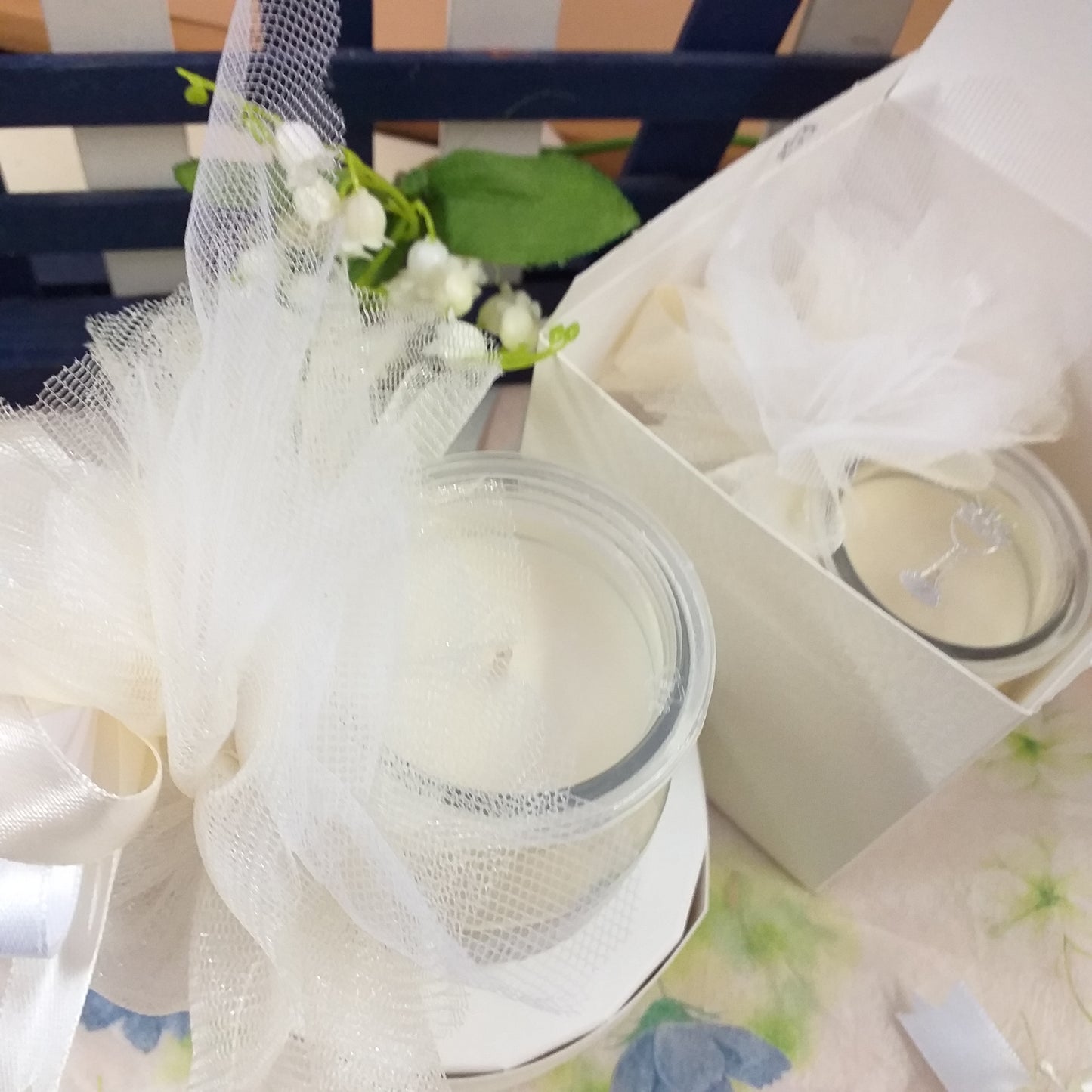 apertura scatola packaging vasetto vetro barattolo candela profumata bomboniera crema vaniglia uso fai da te o confezionata confetti per matrimonio comunione cresima laurea 18 anni compleanno anniversario nozze