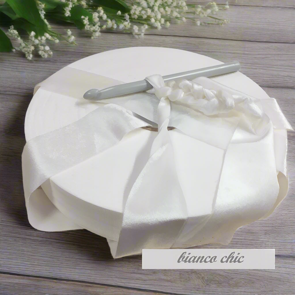 pizza bianco chic velvet fettuccia velluto per borse uncinetto clutch bags pochette cerimonia matrimonio eleganti borsette natalizie da sera