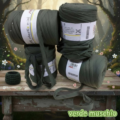 verde muschio scuro stafil t-shirt garn stretch yarn fettuccia elasticizzata maglina cotone noodles per uncinetto borse crochet bags clutch cestini tappeti cuscini collane braccialetti ceste porta enfant scaldacollo natale