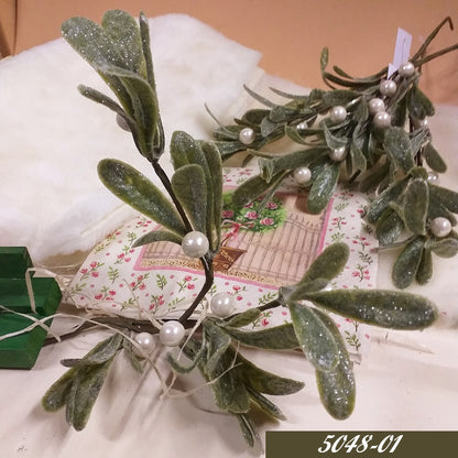 vischio con perle rami finti ghiacciati glitterati brillantini bacche bianche foglie piante artificiali natalizie decorative botanica Natale, uso composizioni fiori addobbi decorazioni albero
