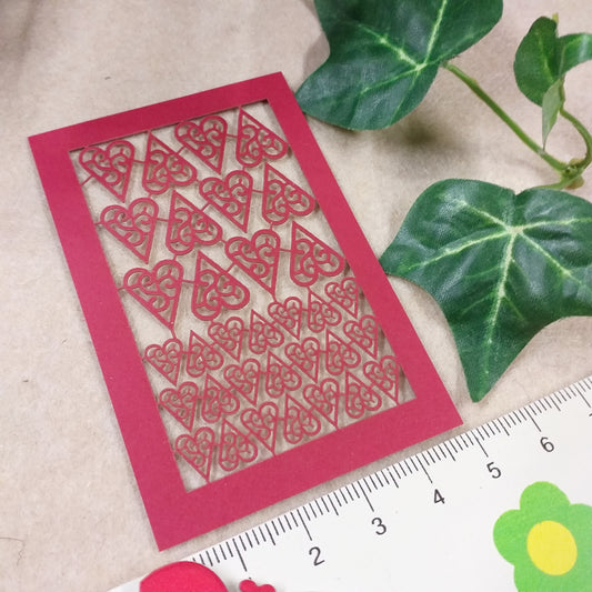 33 cuori rossi tag etichette shop online abbellimenti decorazioni di carta perforati fustellati cartoncino uso papercraft modellismo scrapbooking packaging confezioni regalo biglietti di invito partecipazioni compleanno