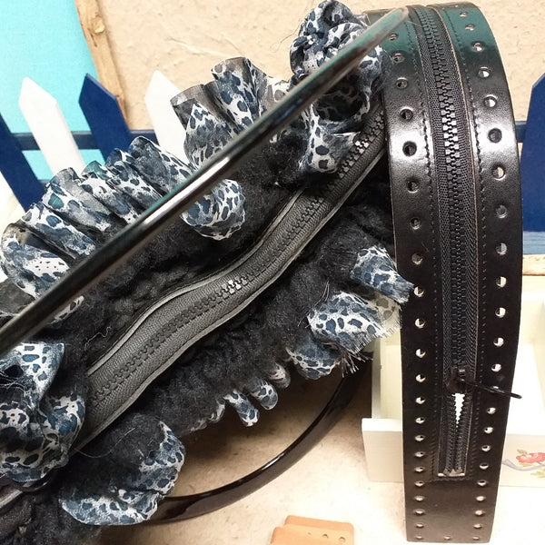cerniera di accessori borse uncinetto fai da te artigianali ecopelle nera laterale preforato con zip tiralampo, idea borsetta fettuccia