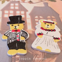 coppia sposini orsi applicazioni colorate di legno per bomboniere fai da te matrimonio anniversario scrap Art