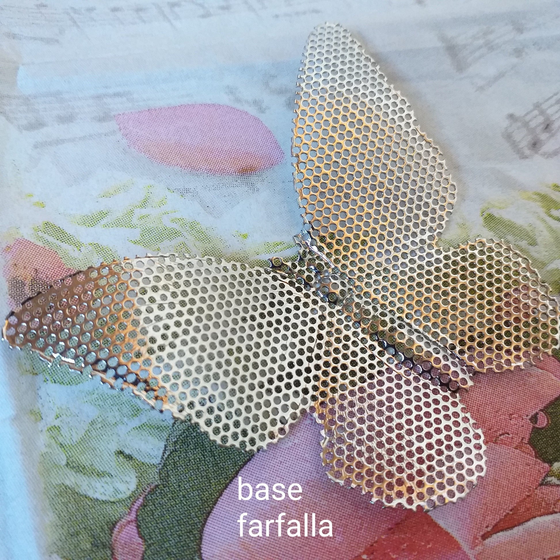 farfalla microforata basi per bigiotteria ciondoli collane cinture borse da ricamare con perle e perline uso pendente