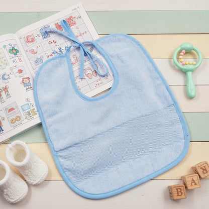 maschietto azzurro celeste bavaglini di spugna ciniglia con laccio tela Aida da ricamo punto croce per bambini idee schemi pulcini farfalle