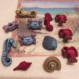 decorativi bottoni particolari colorati per bigiotteria bomboniere hobby cucito creativo tema animali del mare conchiglie granchio cavalluccio uso confezionamento packaging regalo chiudipacco