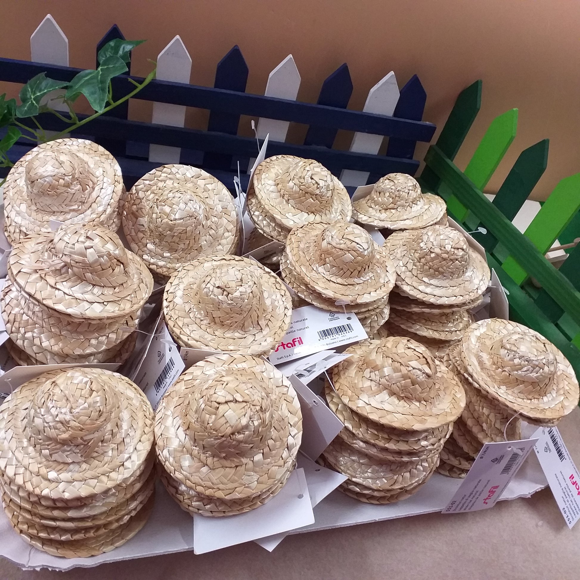 CUYT Cappellini Mini Per Bambole In Paglia Intrecciata A Mano - Ideale Per Matrimoni, Compleanni E Feste A Tema - Foto 3