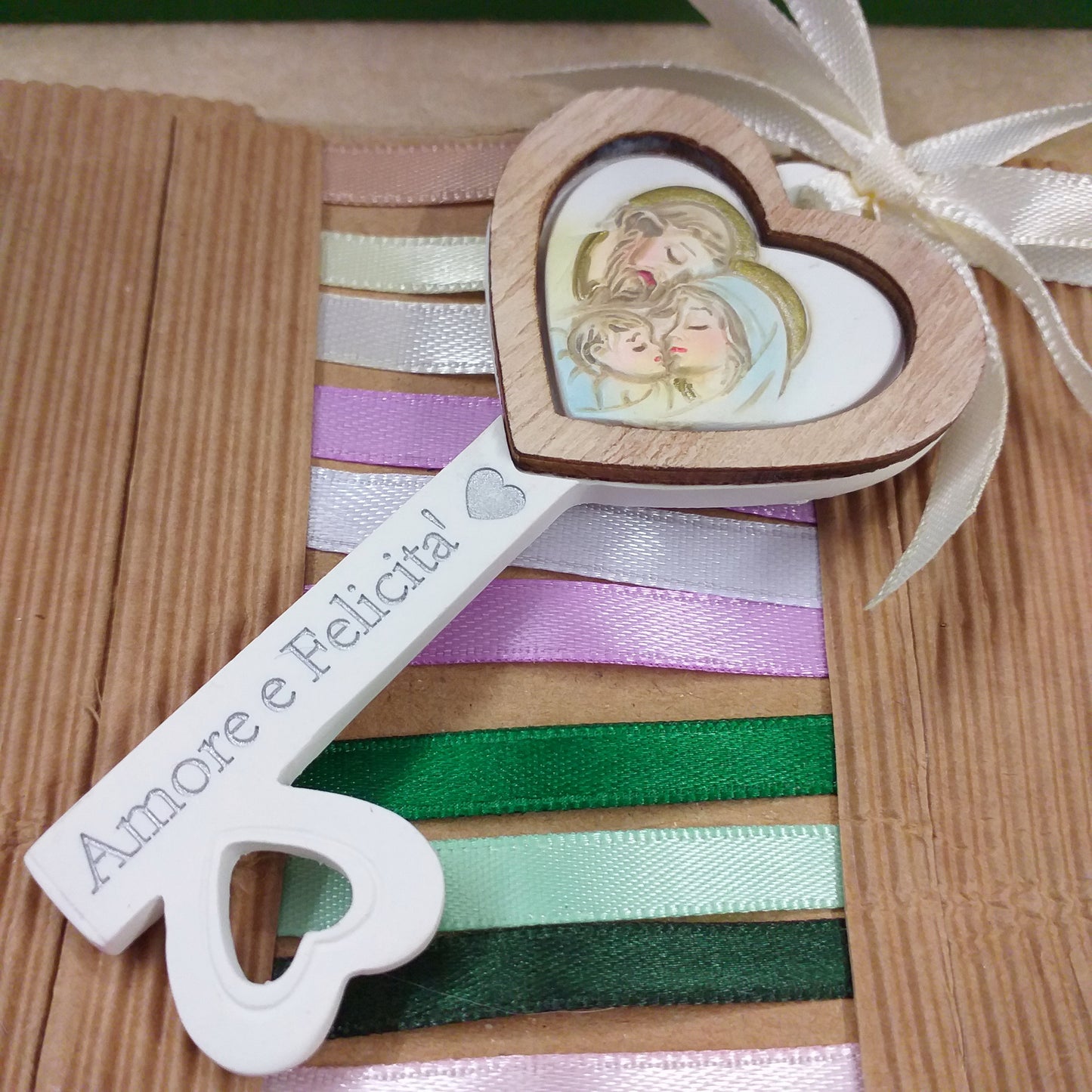 kit fai da te scritta frasi Amore e Felicità su oggettino chiave Sacra Santa Famiglia bomboniera Prima Comunione Santa Cresima Battesimo matrimonio icona ricordino religioso