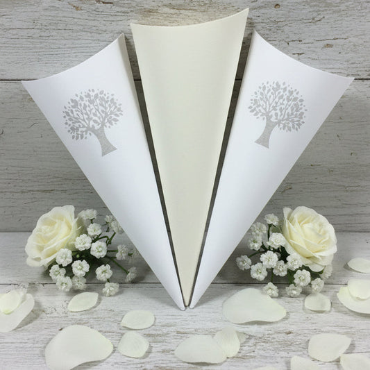 shop vendita online negozio coni portariso matrimonio scatoline richiudibili economiche portaconfetti bianchi albero vita avorio panna ad uso confettata sposi prima comunione cresima battesimo bomboniere fai da te