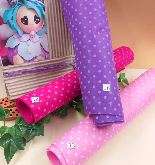 tessuto colorato feltro pannolenci stampato pois fantasia uso creare bambola fommy vestina lilla glicine rosa fucsia lavoretti creativi bambini addobbi decorazioni natale