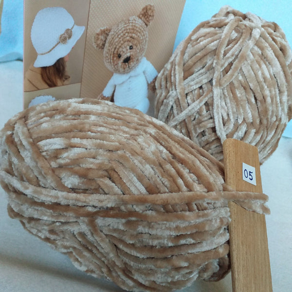 Ciniglia di lana per uncinetto creativo pupazzi amigurumi idee con filato e  manuale, lo scaldacollo 