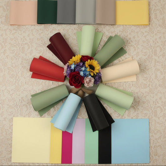 primavera estate vetrina negozio fommy soft 1 mm pasquale gomma crepla eva foam mousse moosgummi morbida colori Natale creazioni fiori rose bamboline fatine e fofuchas bouquet fiorellini torta scenografica