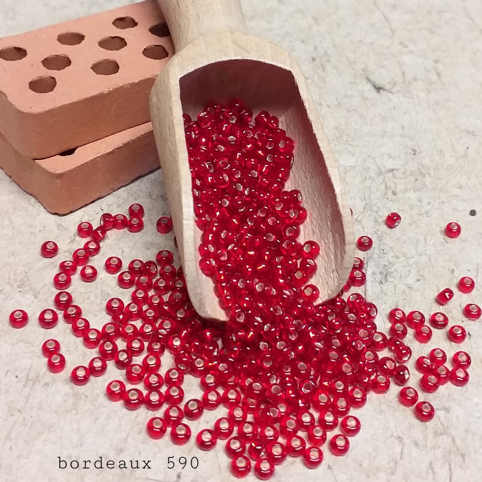 bordeaux conteria tipo veneziano hobby perline vetro argento Stafil vendita a peso uso decorazioni natalizie stelle di Natale fiori segnaposto chiudipacco mele piante bacche di agrifoglio addobbi albero
