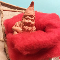 lana cardata merino fine decorativa rosso uso decorare rivestire infiltrire gnomi natalizi bambole di stoffa pezza tessuto feltro pannolenci Natale