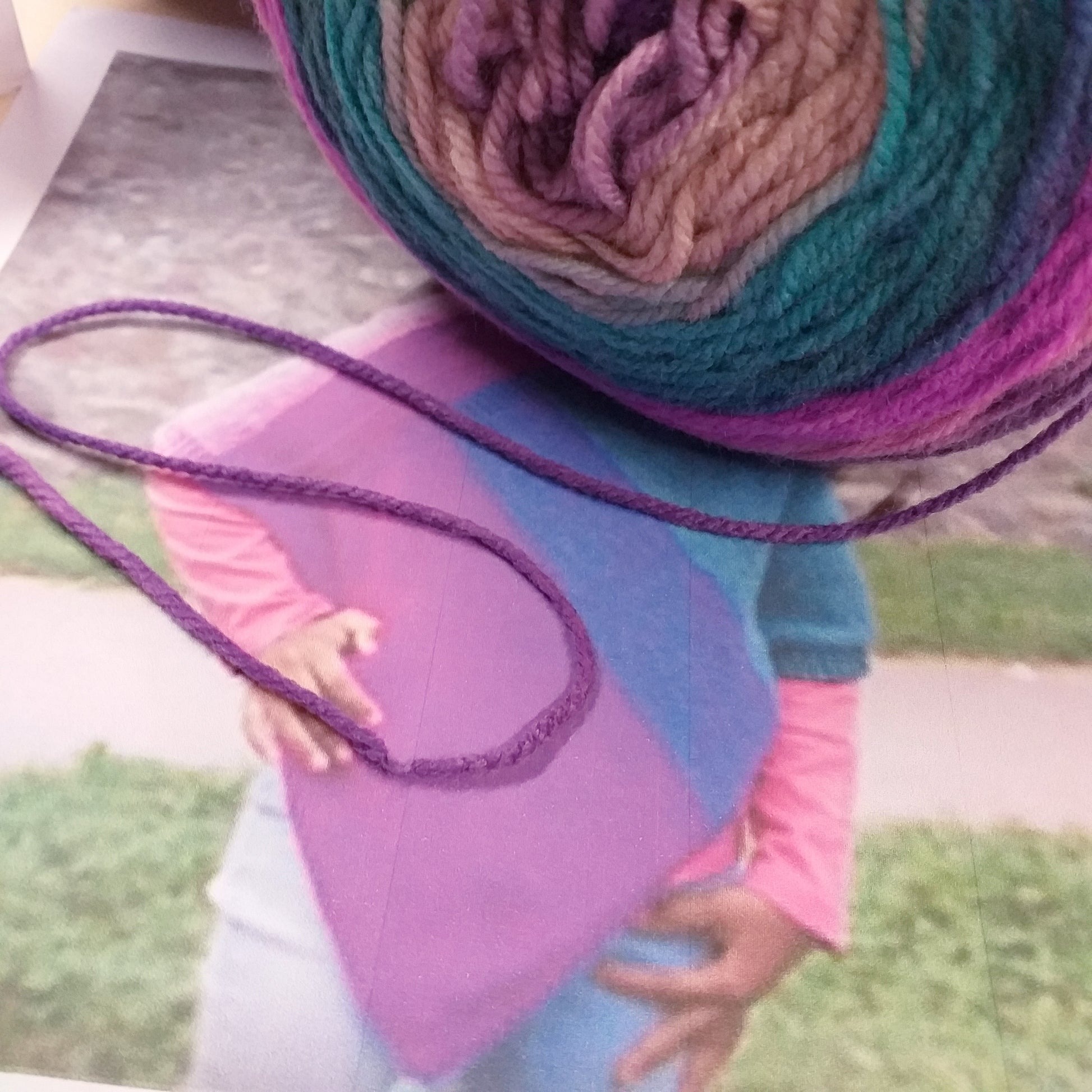 Gomitoli di lana da lavoro a maglia multicolore con sfumatura di colore, filato a maglia a mano, filato di cotone, cordino per maglieria, tempo libero, creativo e fai da te, corda per lavorare a Gomitoli di lana da lavoro a maglia multicolore con sfumatura di colore, filato a maglia a mano, filato di cotone, cordino per maglieria, tempo libero, creativo e fai da te, corda per lavorare a