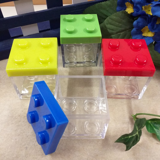 Simil-lego mattoncini costruzioni colorati cubo 5 cm per costruire confettata di porta confetti bomboniere e confezioni regalo ovetti Pasquali con scatoline plexiglass scatole plastica trasparenti coperchio colori misti rosso blu verde giallo